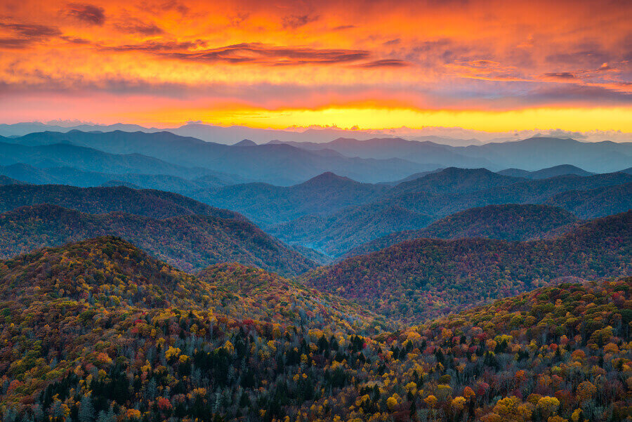 Image of fall sunset at Blue Ridge Park