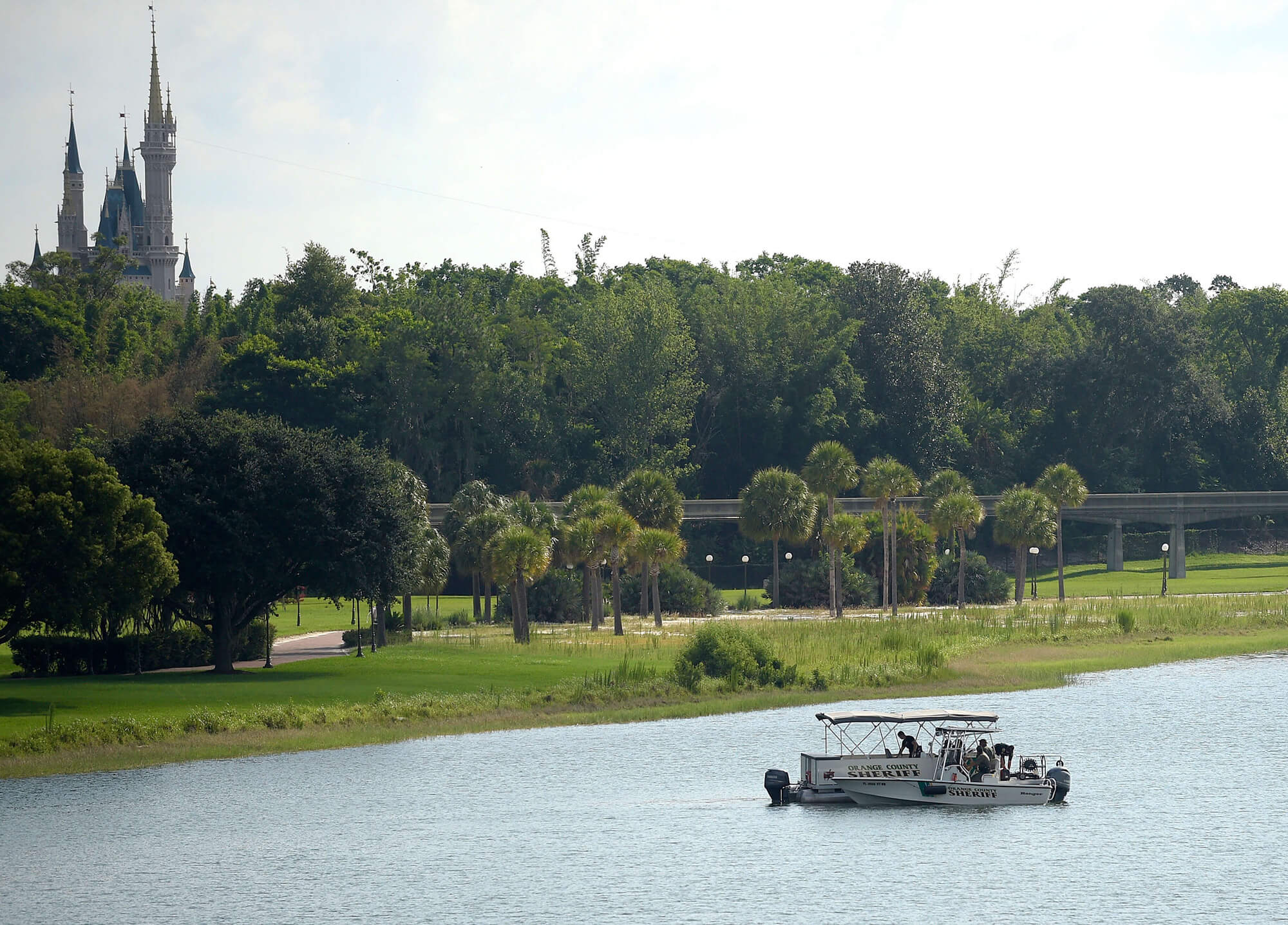 Search team looking for little boy in the Seven Seas Lagoon.