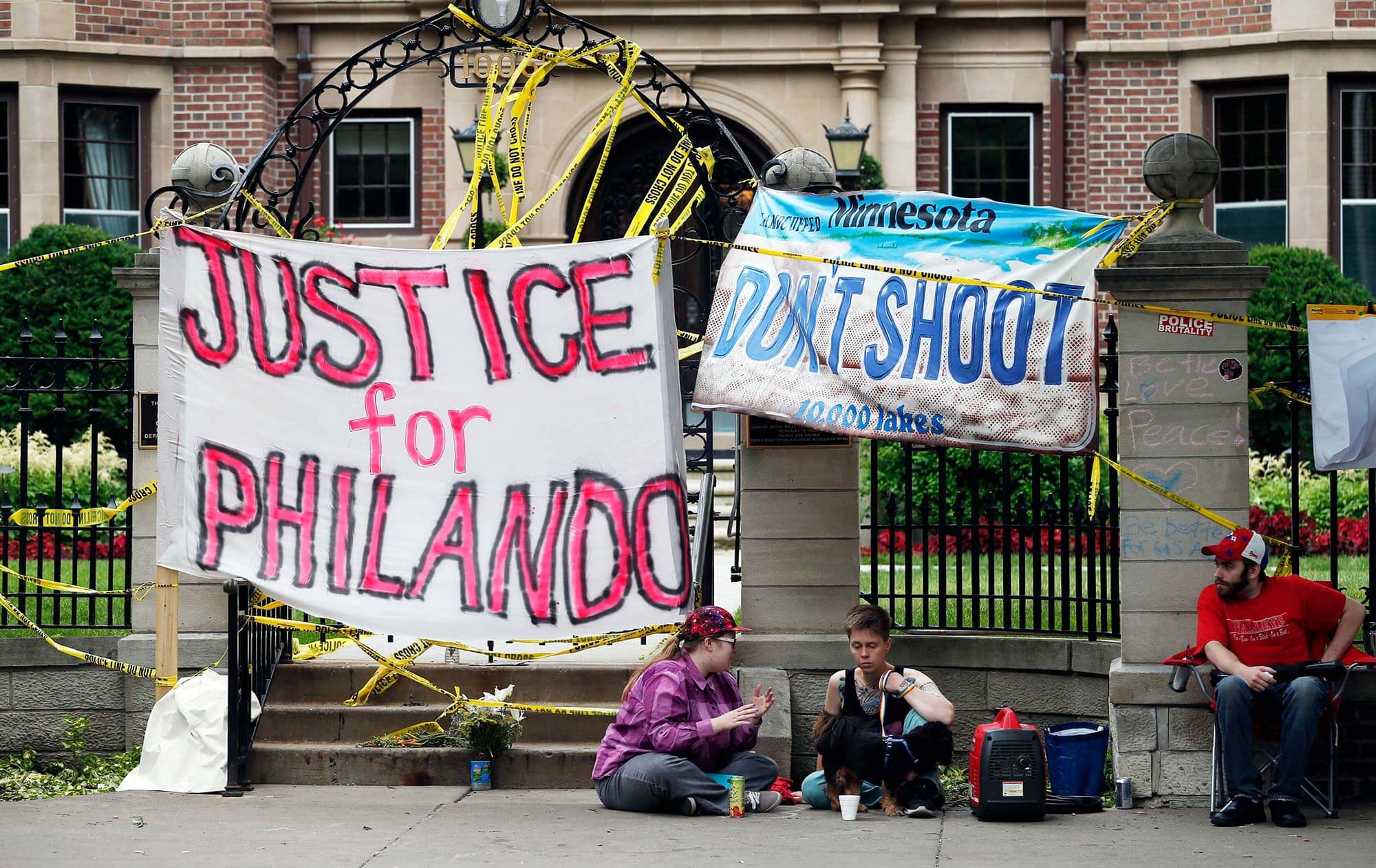 Image of memorial to Philando Castile