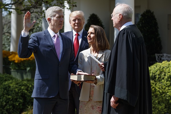 Neil Gorsuch Swears His Oath of Office