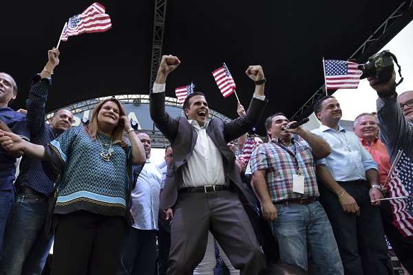 Governor Rossello Celebrates the Vote