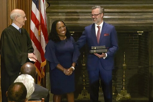 Judge Ketanji Brown Jackson sworn in